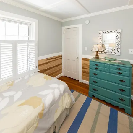 Cypress Cottage - North End Vb